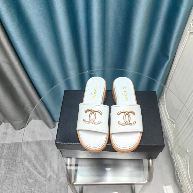 Ch*el slippers